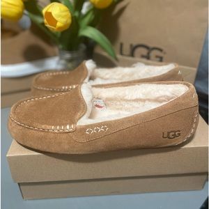 Ugg Slippers size  11